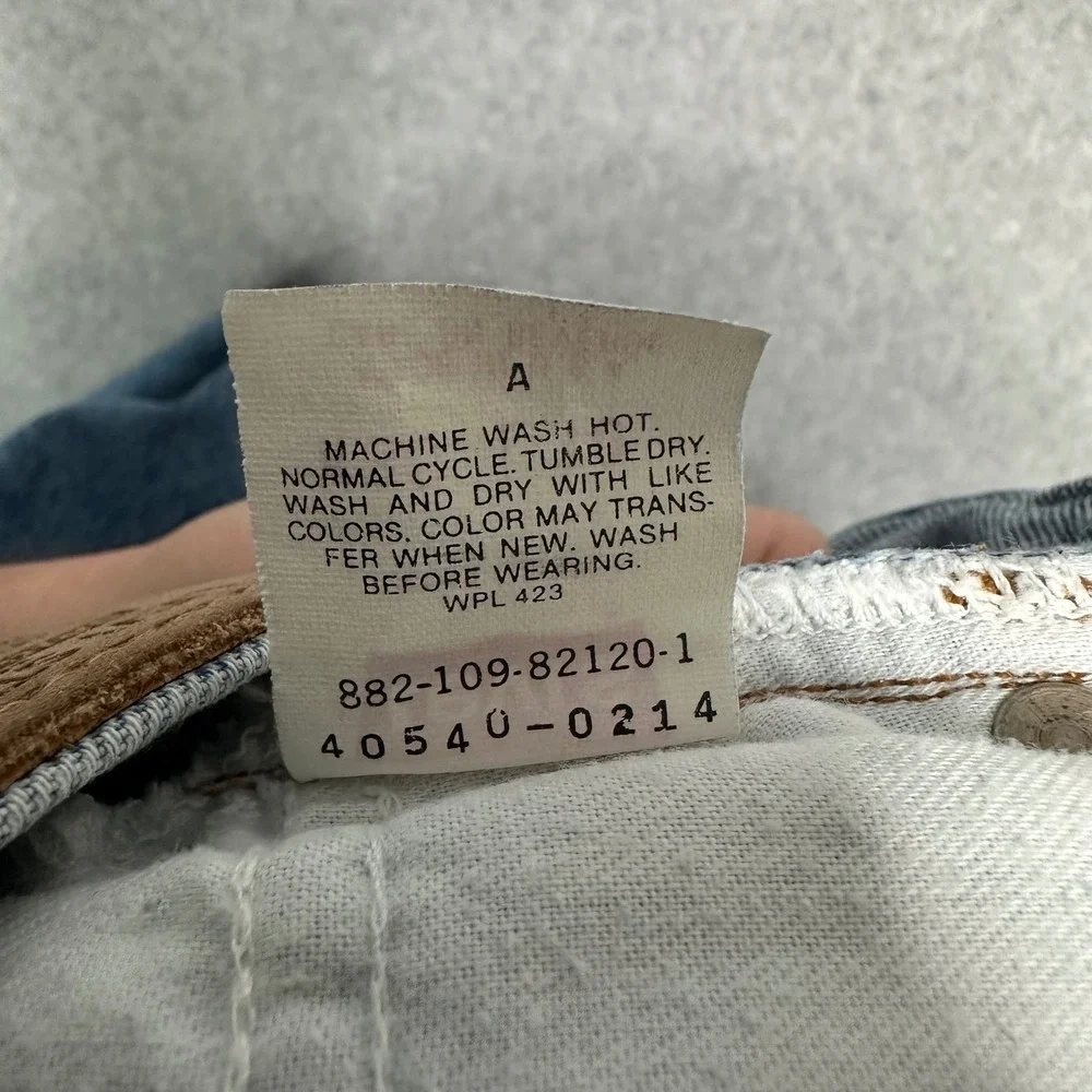 Levis 540 Mens Jeans 36x30 Vintage Made USA Relaxed Fit Leather Tab 40540-0214